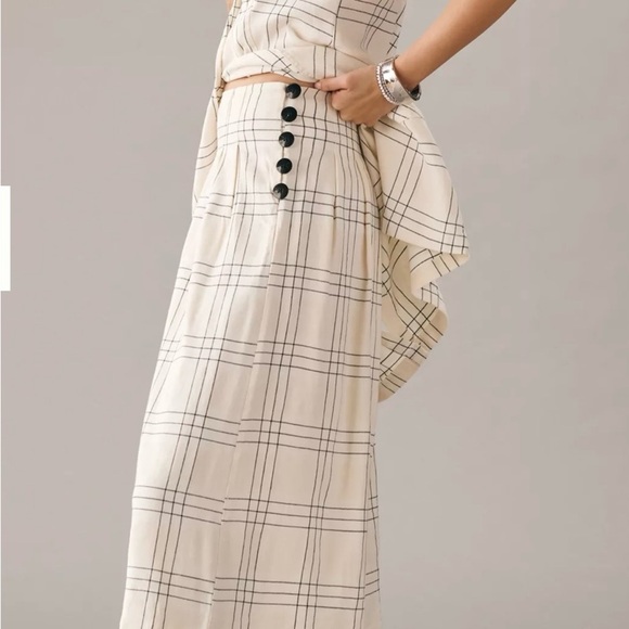 Anthropologie Maeve Pleated Linen
Blend Culottes, Size 10-NWT - Picture 4 of 11